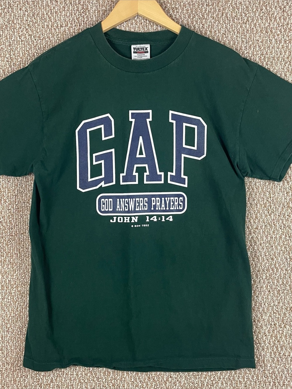 Vintage 90s GAP Jesus Tee (God Answers Prayers) Men’s Large Y2K Religious F212